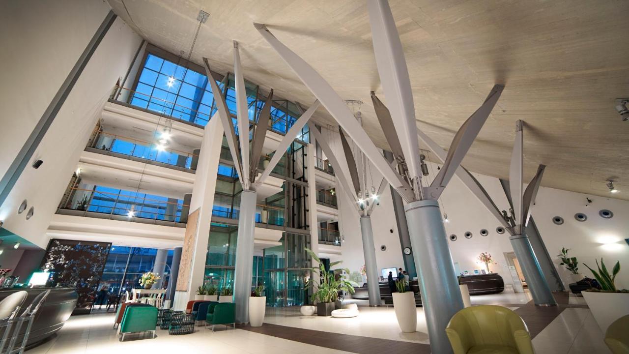 Holiday Inn Nola - Naples Vulcano Buono By Ihg Экстерьер фото